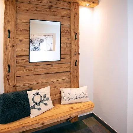 Mountain Lechtal 公寓 *